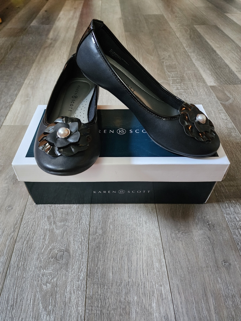 Karen Scott Rayza Faux Leather Flats with Flower Toe